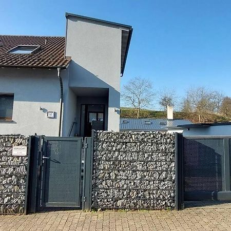 Grosse Tolle 4 Zimmer Ferienwohnung Im Herzen Des Odenwaldes Mörlenbach Екстериор снимка