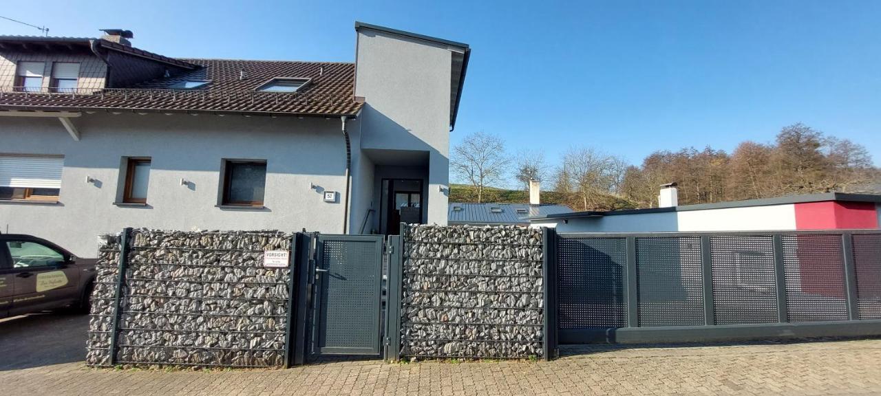 Grosse Tolle 4 Zimmer Ferienwohnung Im Herzen Des Odenwaldes Mörlenbach Екстериор снимка