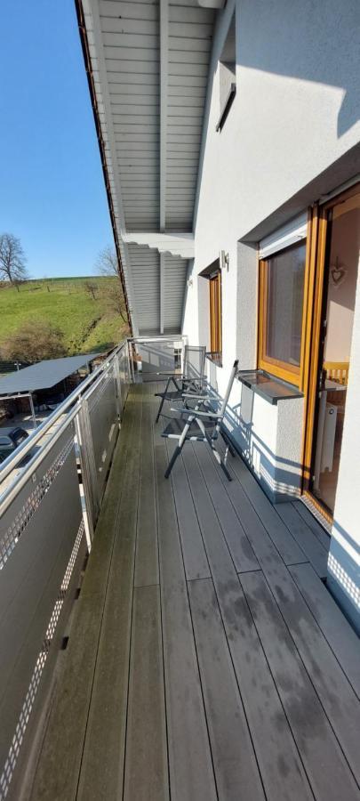 Grosse Tolle 4 Zimmer Ferienwohnung Im Herzen Des Odenwaldes Mörlenbach Екстериор снимка