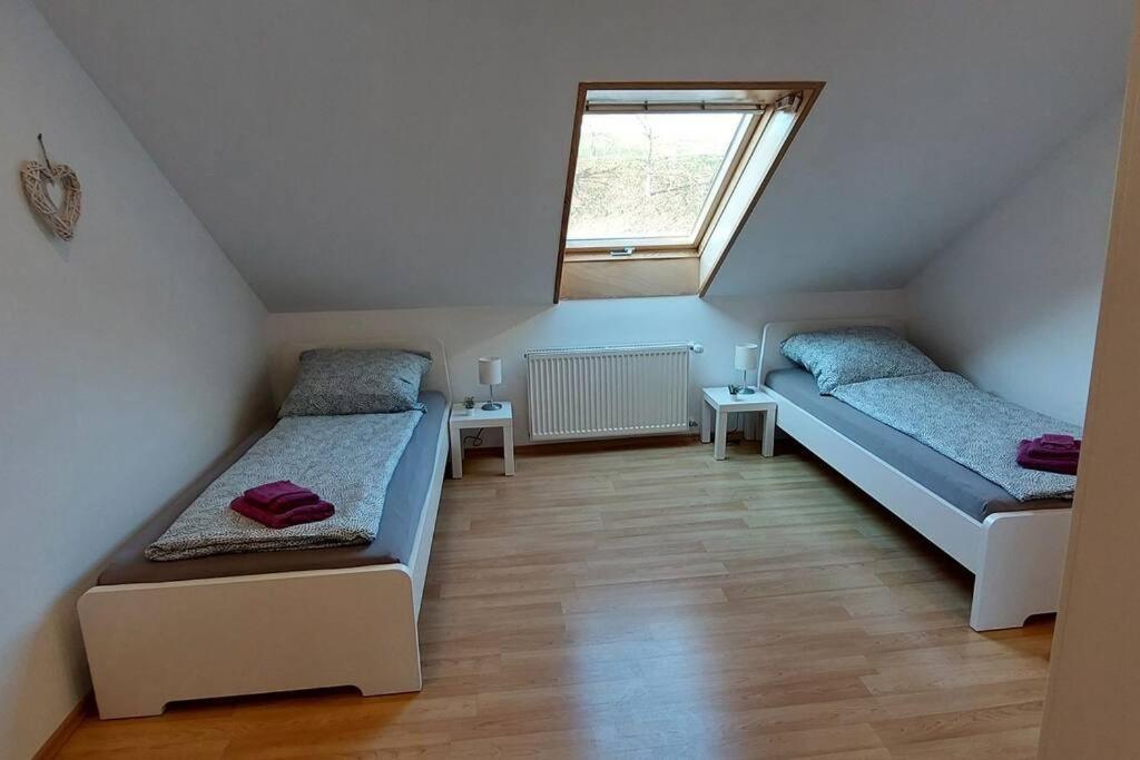 Grosse Tolle 4 Zimmer Ferienwohnung Im Herzen Des Odenwaldes Mörlenbach Екстериор снимка