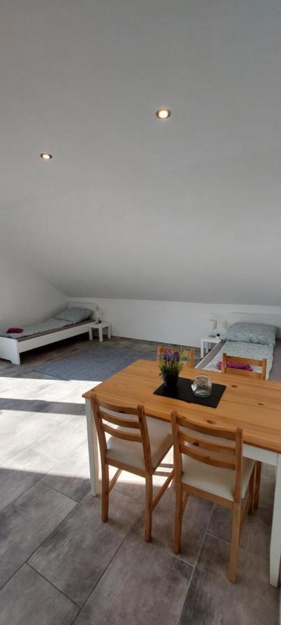 Grosse Tolle 4 Zimmer Ferienwohnung Im Herzen Des Odenwaldes Mörlenbach Екстериор снимка